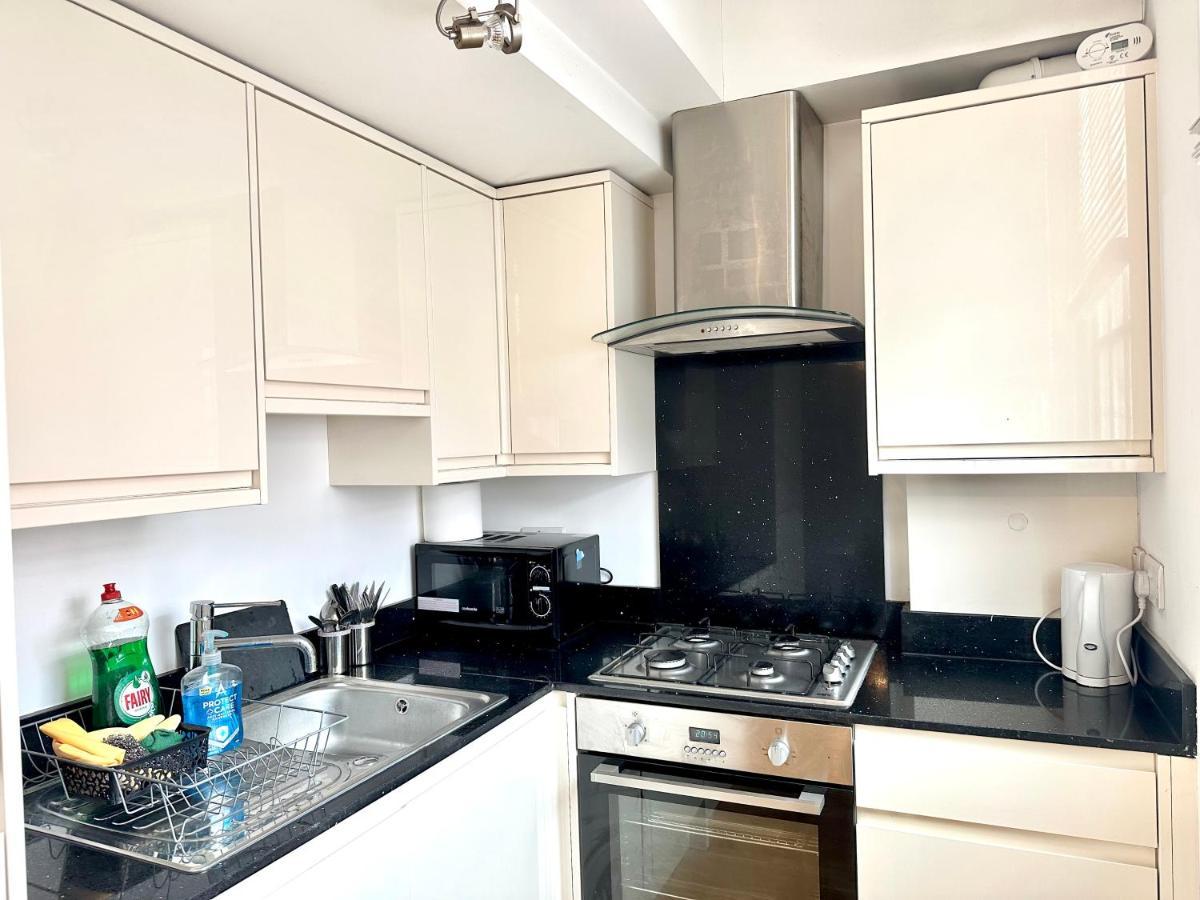 137 Guest House Camden Town Лондон Екстер'єр фото